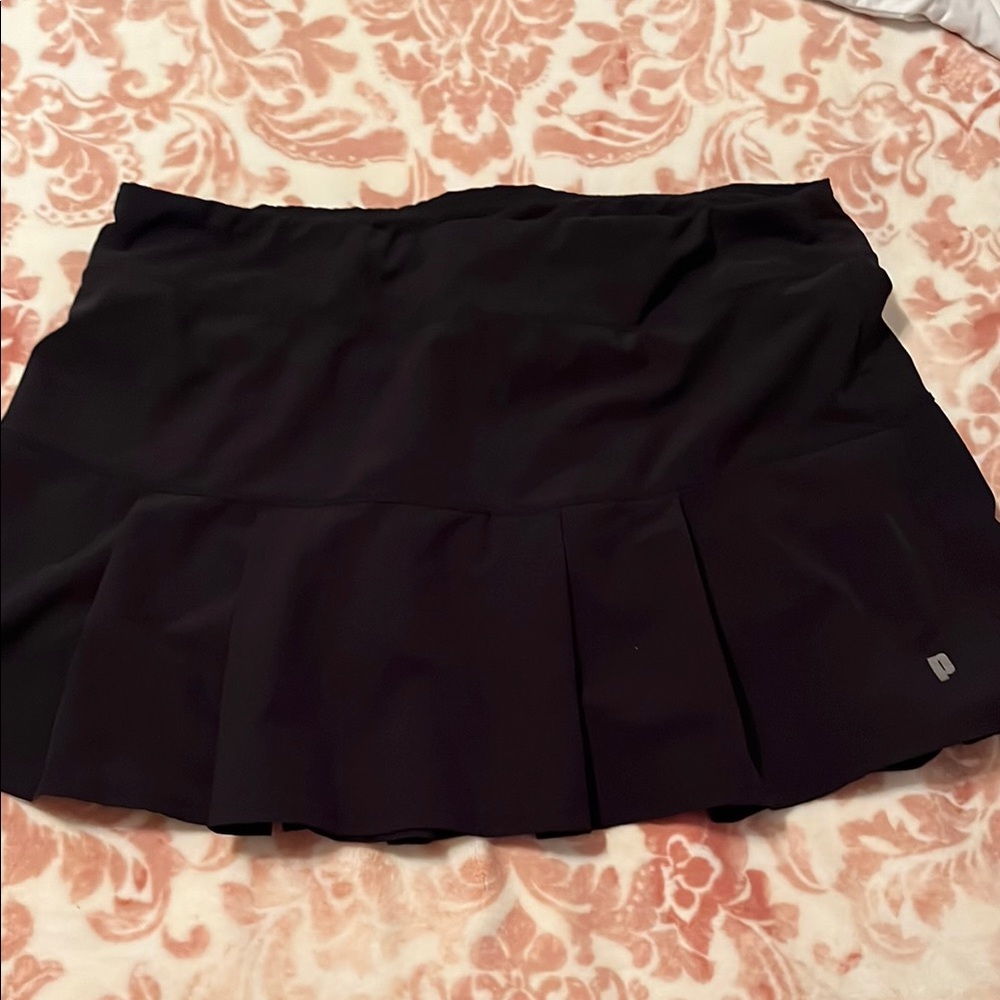 Black athletic skirt skort, perfect for the gym or every day wear.